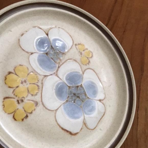 VINTAGE Avanti Liana small plates set of three - Picture 4 of 8